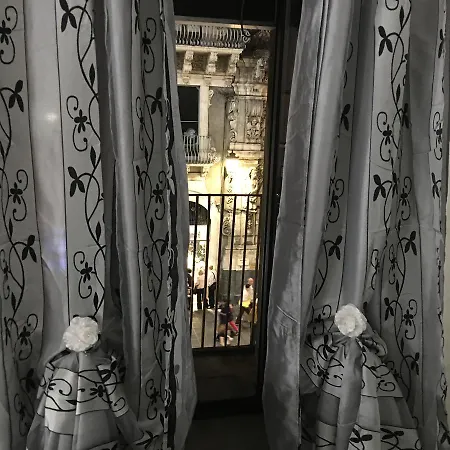 Etnea Palace Bed & Breakfast 3*